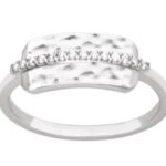 Bague argent ligne d'oxydes de zirconiums