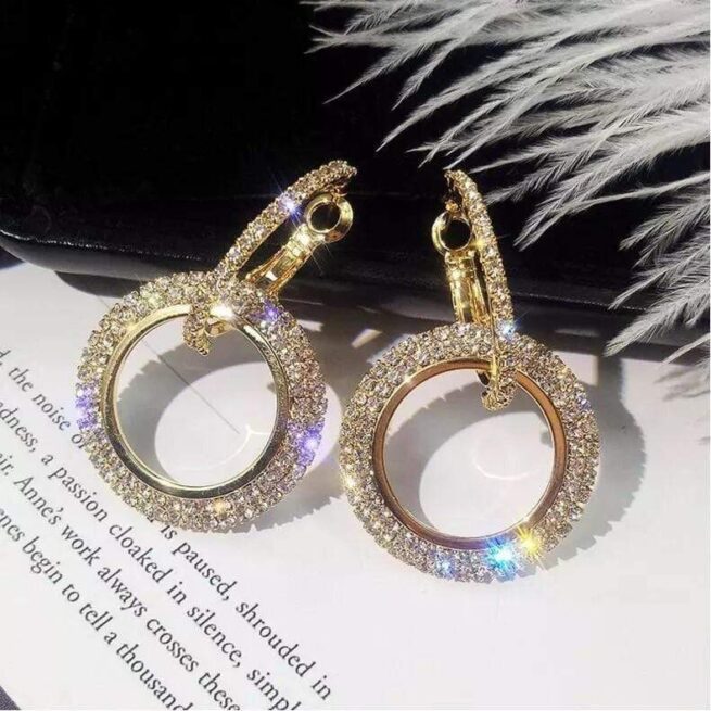 Boucles d’oreilles strass et tendance Zoé