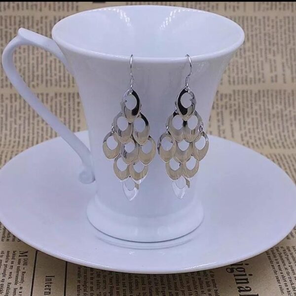 Crochets boucles d'oreille